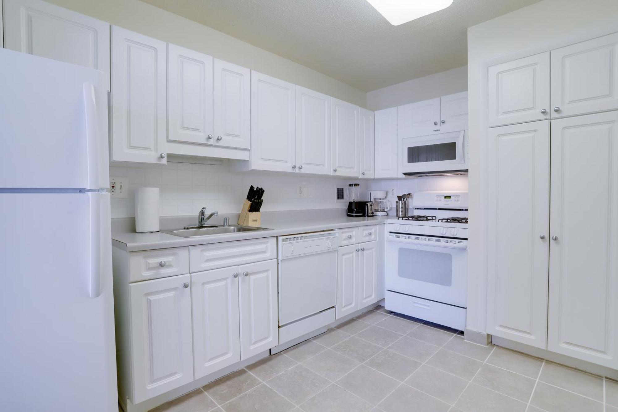 Beautiful 2Br Apartment At Crystal City With Gym Arlington Esterno foto
